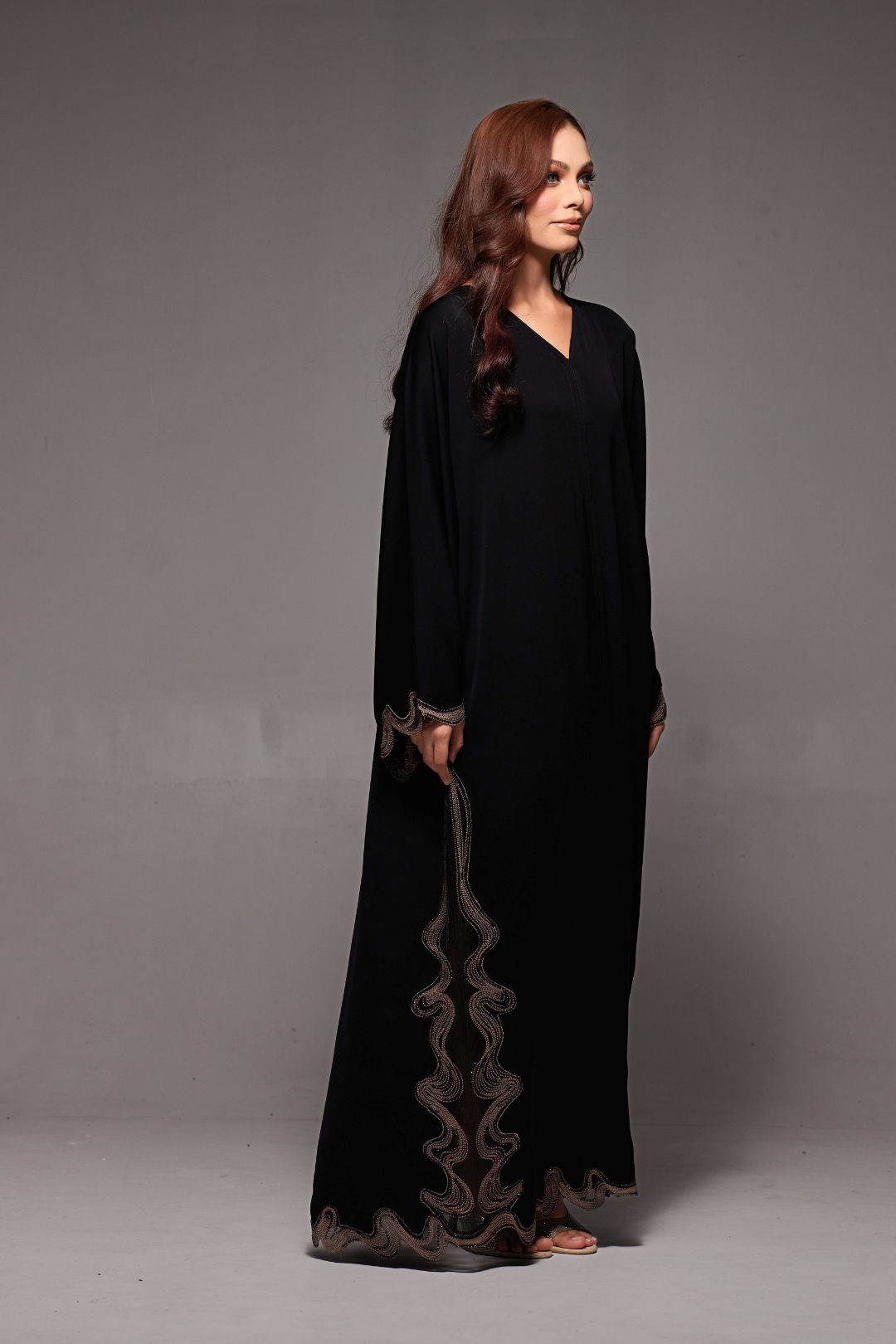 Melia Abaya in Black