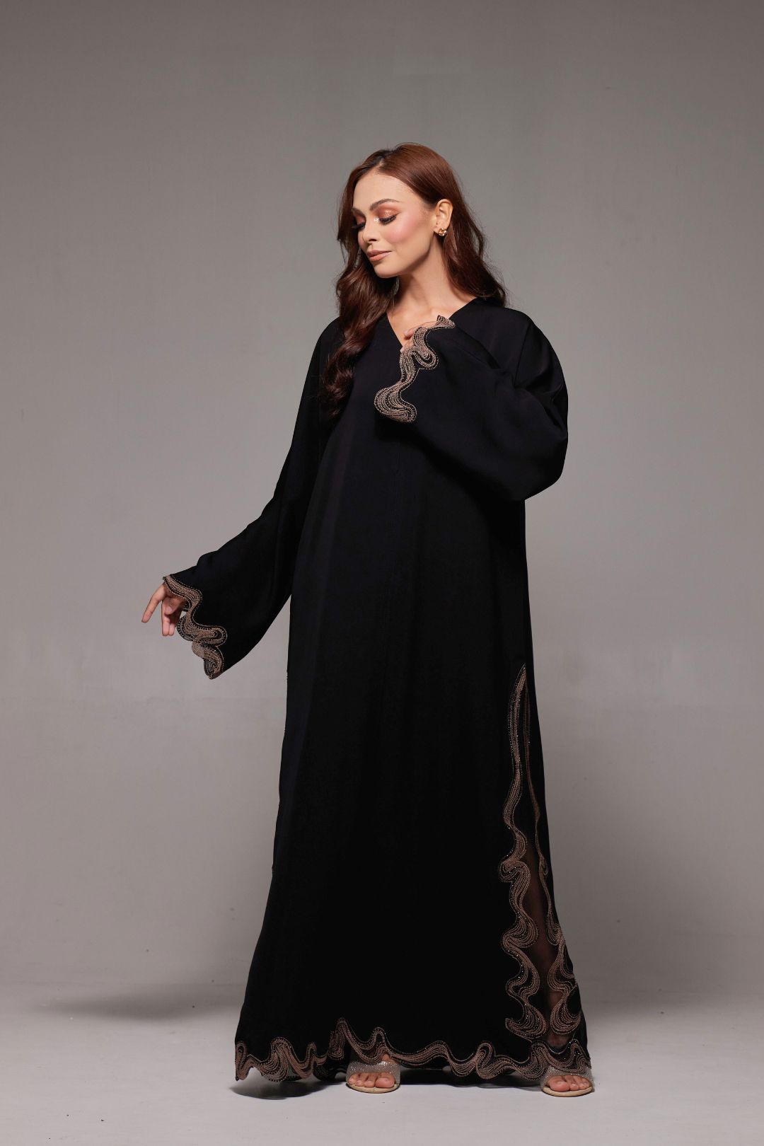 Melia Abaya in Black