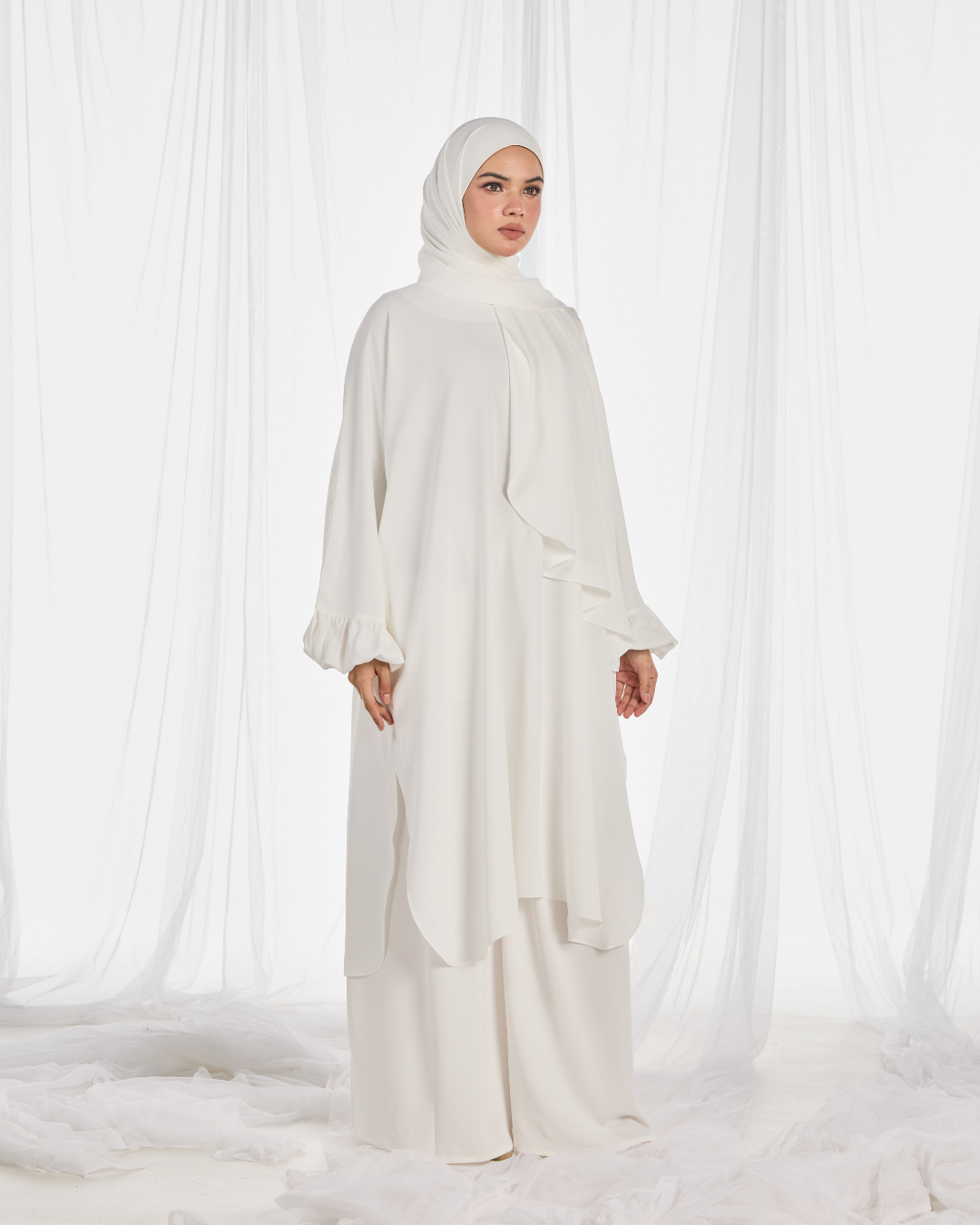 Hajar Pantsuit in White