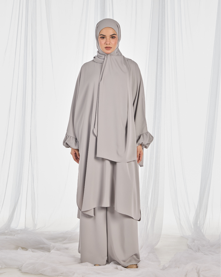 Hajar Pantsuit in Silver