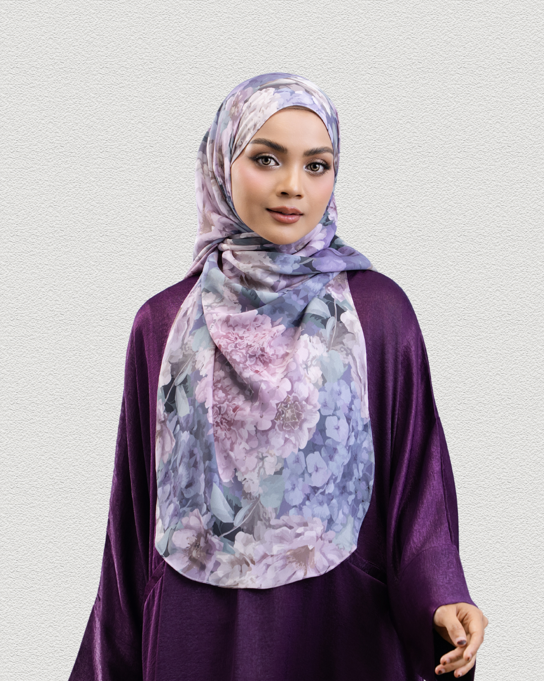 Leya Printed : Purple Hydrangea