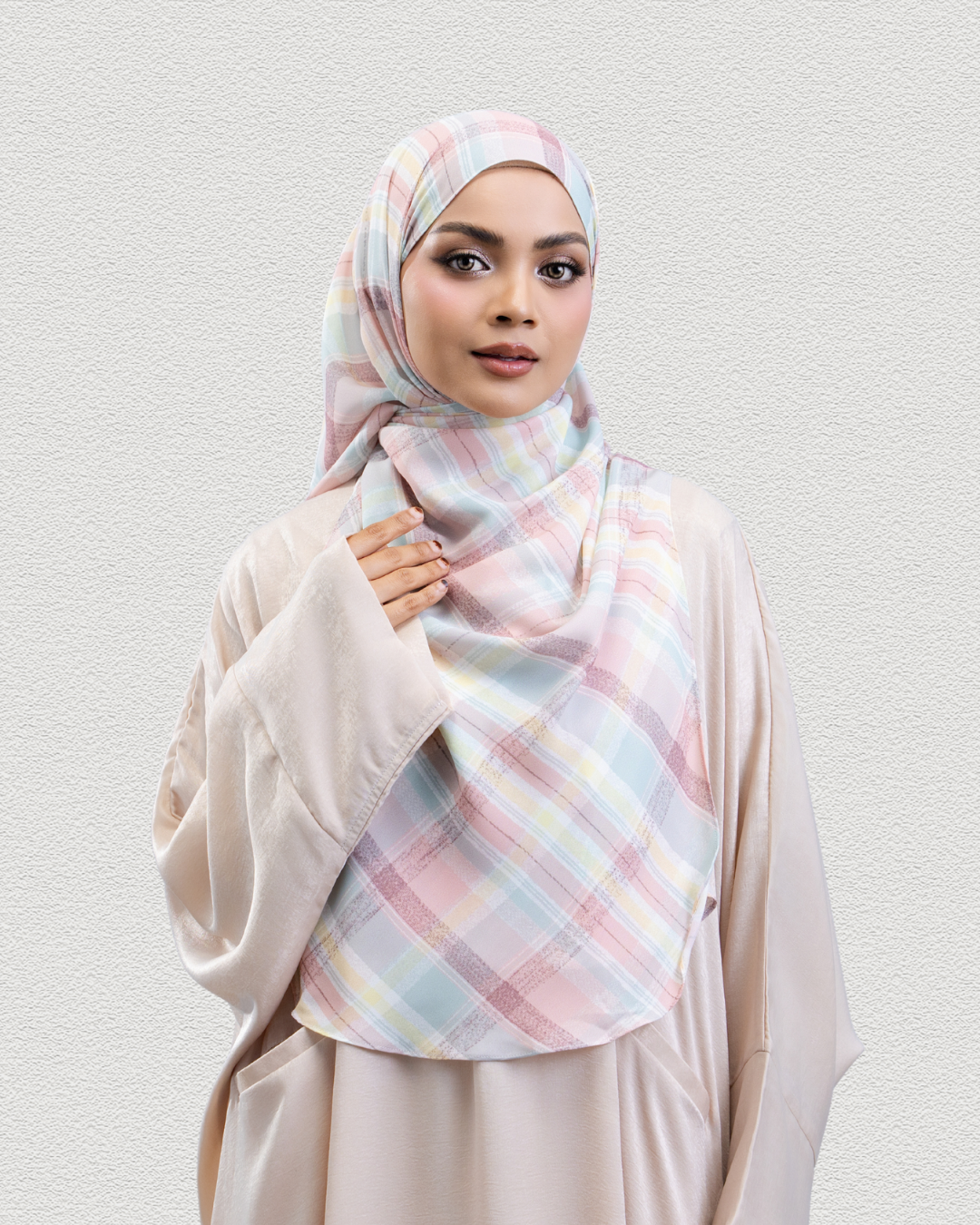 Leya Printed : Tartan in Soft Blush