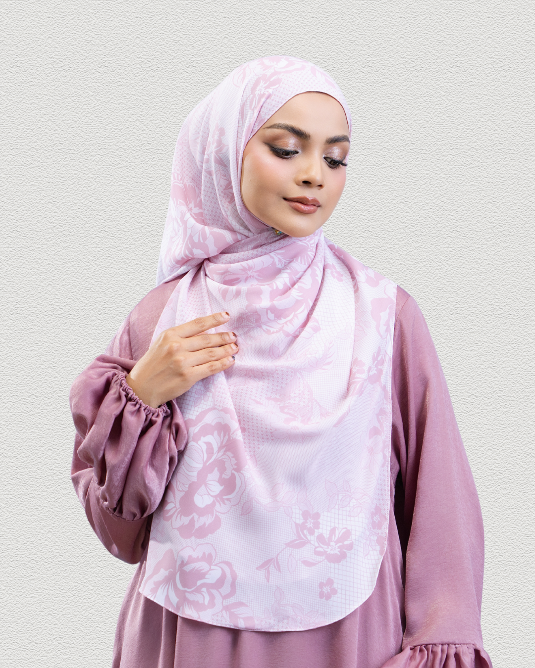 Leya Printed : Chantilly Lace in Pink