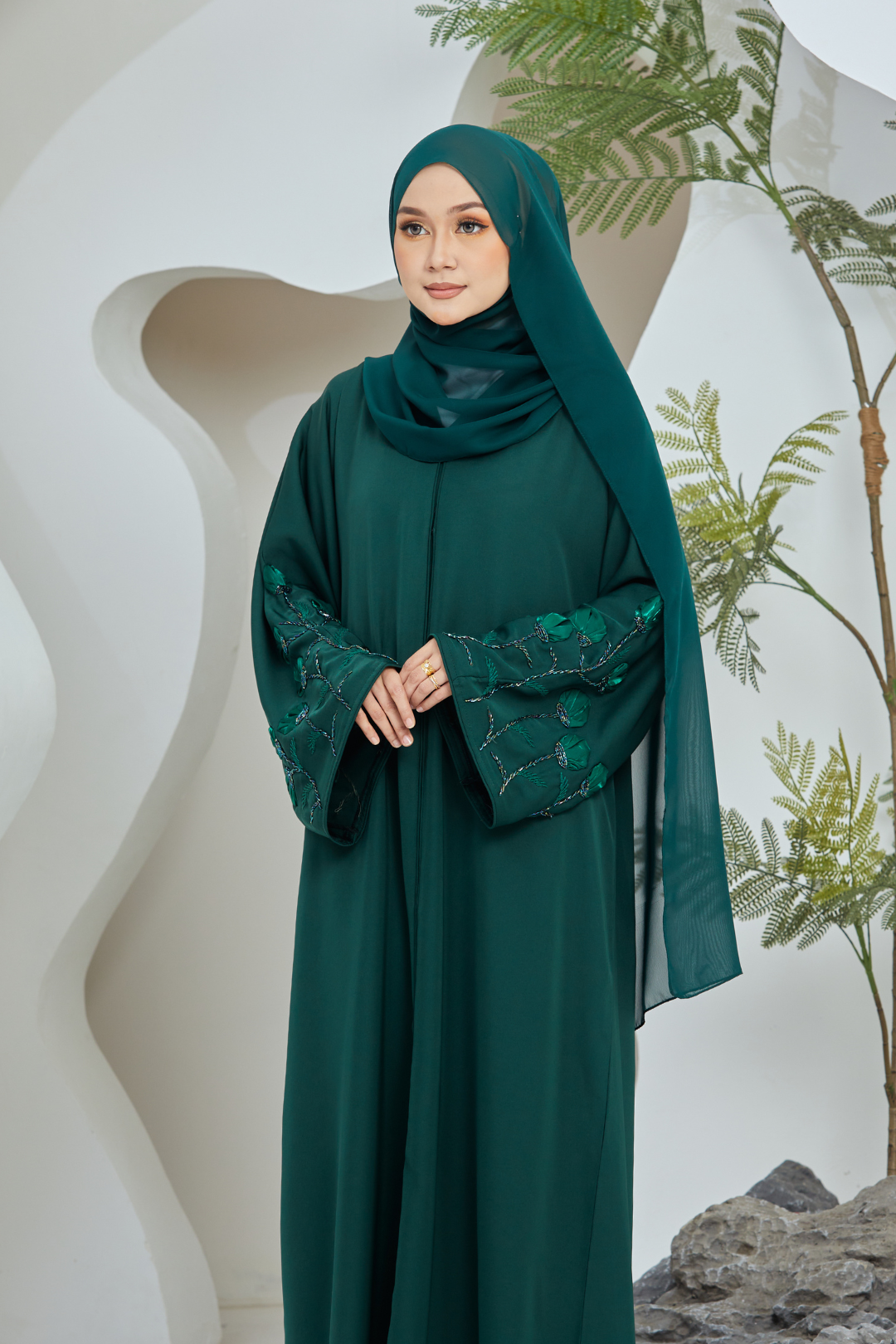 Elara in Forest Green
