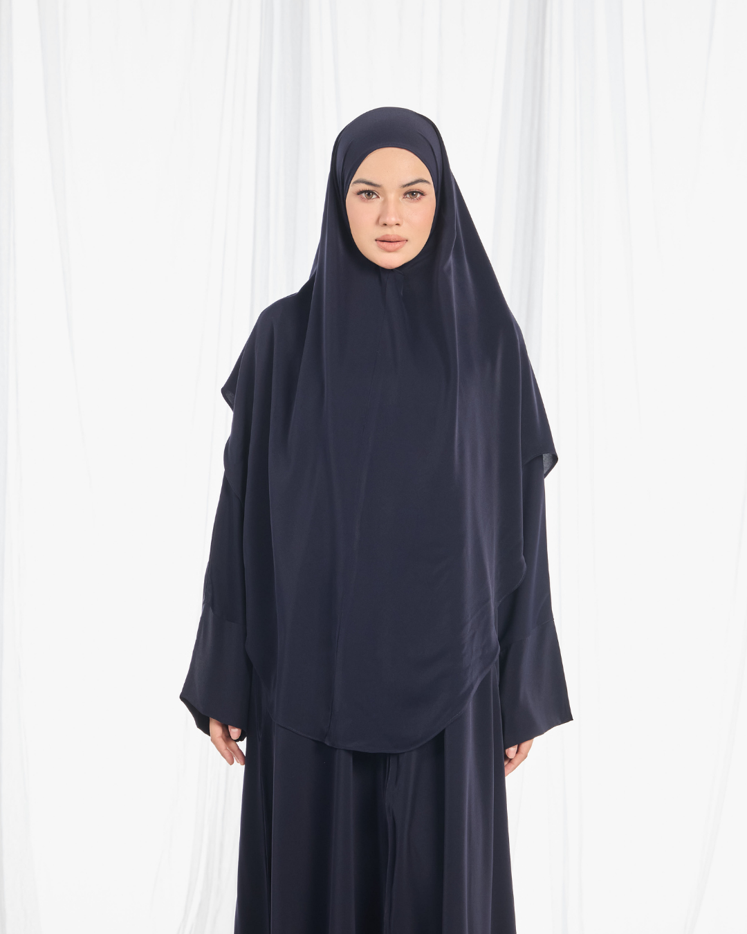 Safa Khimar Umrah Set in Navy