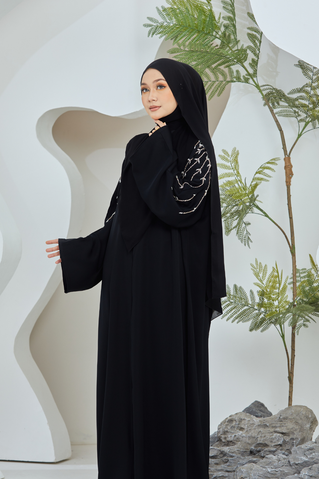 Muneera in Black