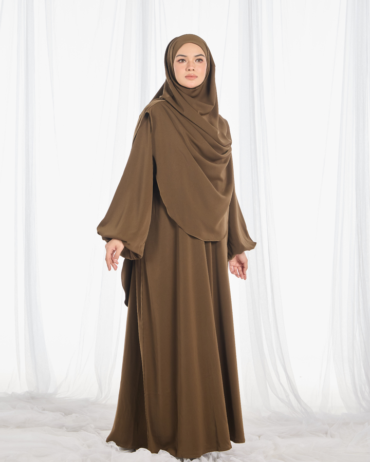 Warda Khimar Umrah Set in Olive