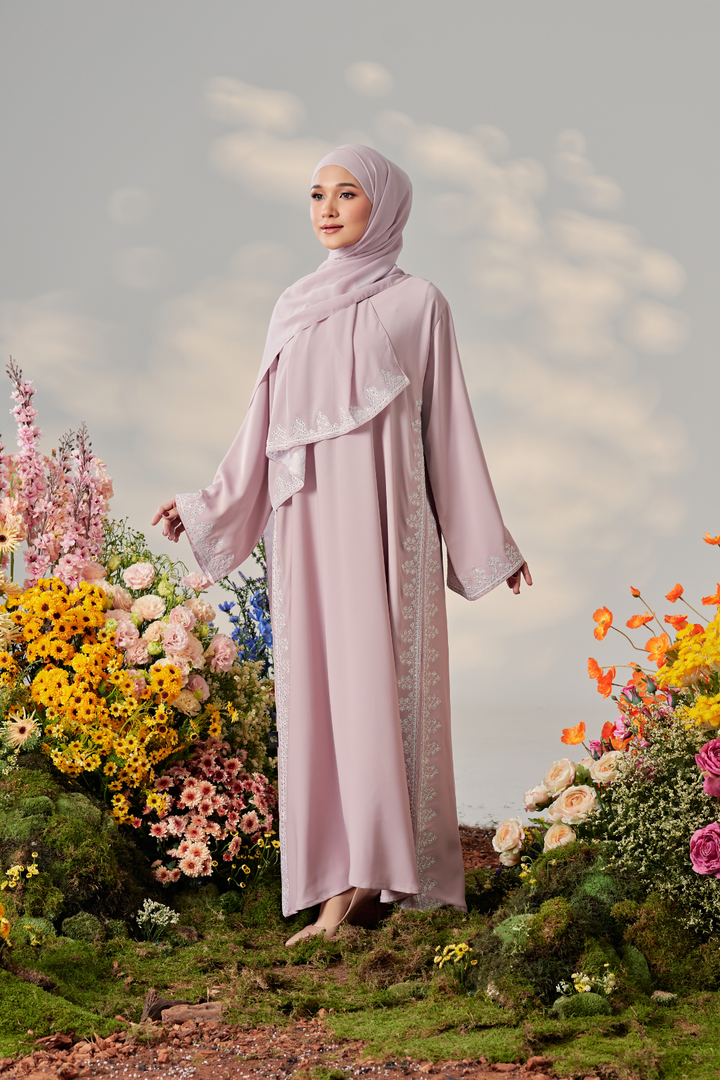 Malaysian Muslimah in Dubai nidha abaya with embellishments for Eid 2023